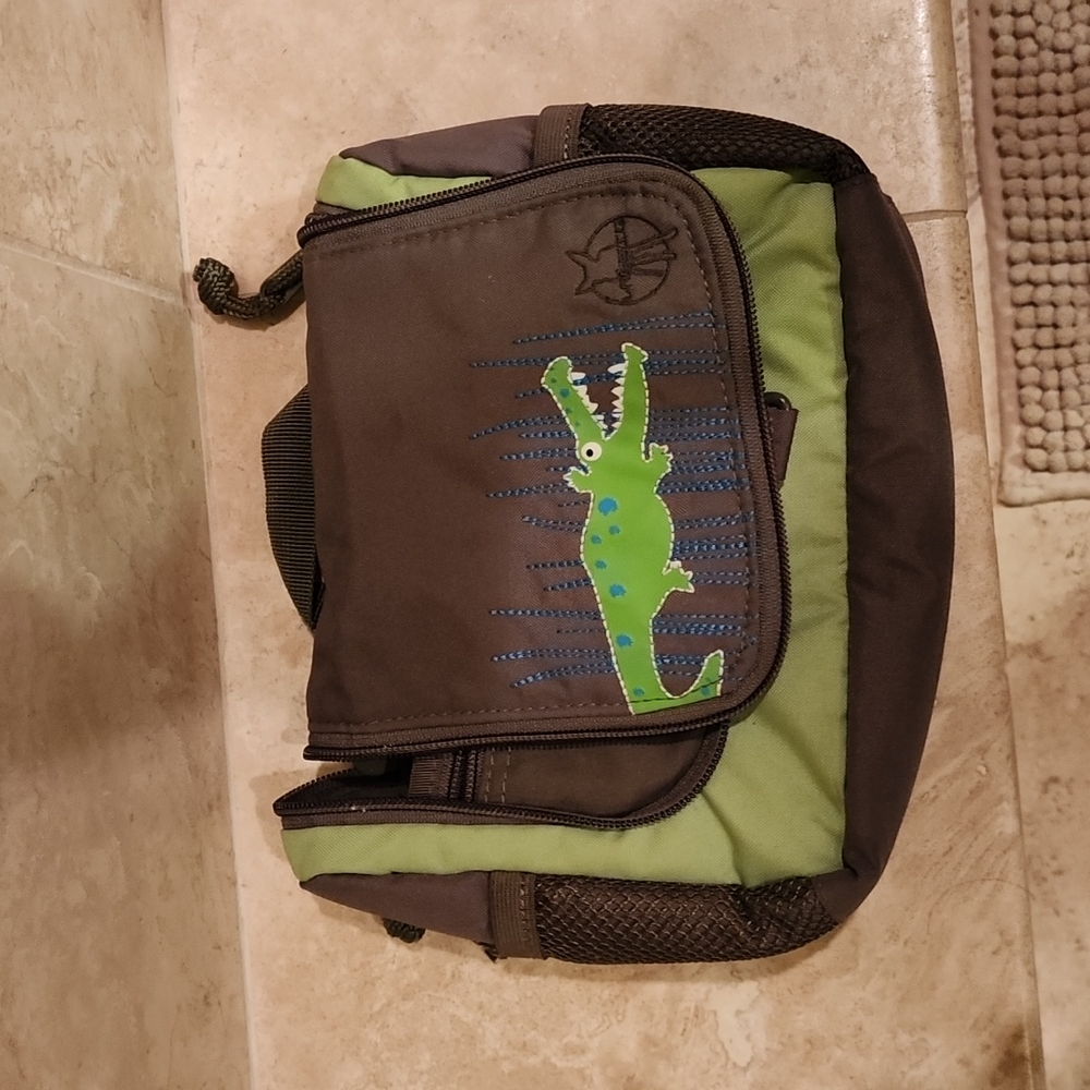 Kids toiletry bag